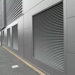 Colt Universal Louvres